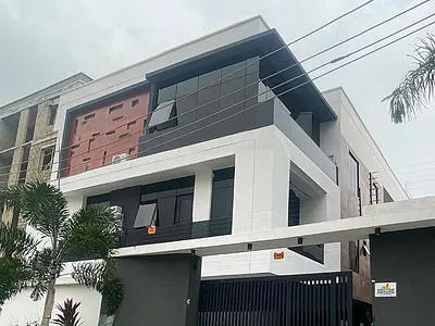Luxurious Styled 4-Bedroom Fully Automated Terrace + BQ + Swimming Poo