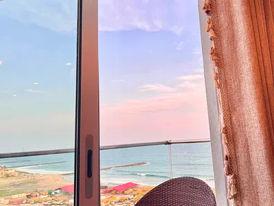 Beautifully Furnished 2-Bedroom Apartment