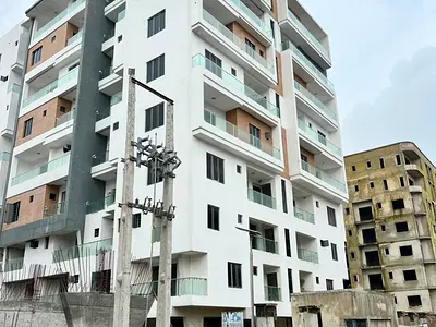 Grand 2 Bedroom Maisonette with BQ, Spacious Balcony & Elevator