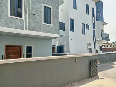 Brand New 5 Bedroom Detached Duplex