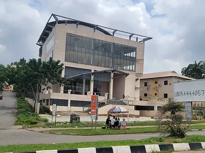 4 Floors Office Complex
