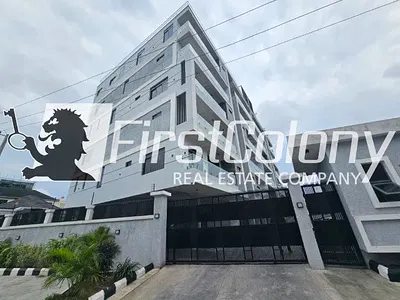 New Built, Grandiose 5 Bedroom Penthouse Maisonette with 2-Room BQ