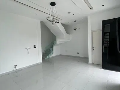 4bedroom Semi Detached