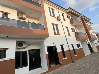 A Standard 2bedroom Flat