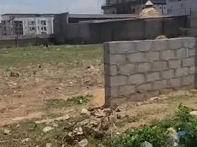 1, 674SQM, Residential, C of O, by Tarred Road