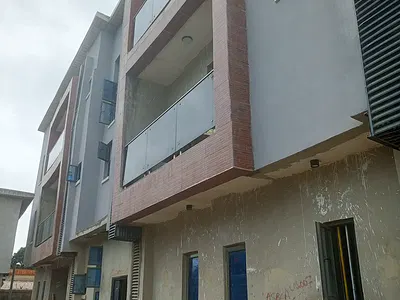 Self Con Apartment