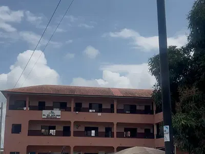 A Well Designed Three Storey Educational Facilities