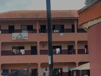 A Well Designed Three Storey Educational Facilities