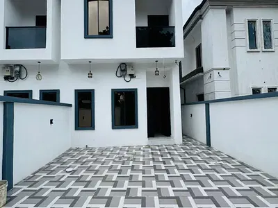 Architect-Proportioned 4-Bedroom Semi-Detached Residence