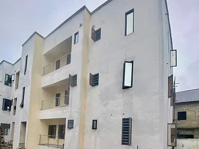 Well Structured in Flood Free Secured Estate