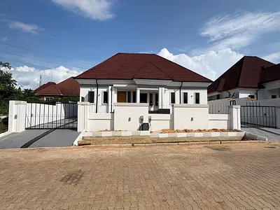2bedroom Semi Detached Bungalow for Sale