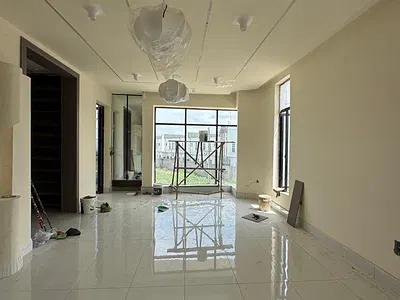 Luxurious 5 Bedroom Duplex with Swimming Pool and BQ