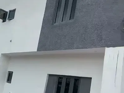 Luxury 3 Bedroom Flat