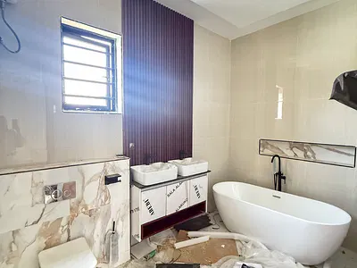 Modern 5 Bedroom Detached Duplex