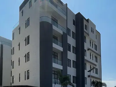 2 & 3 Bedroom Apartment with Pool Gym and BQ