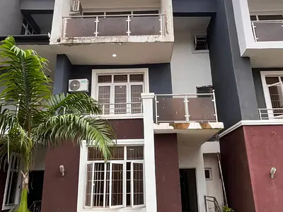 Beautiful 4 Bedroom Spacious Terrace Duplex, BQ. Serene Neighborhood