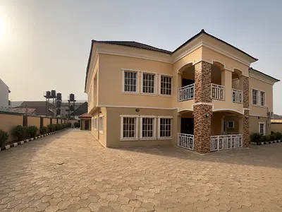 5bedroom Detached Duplex with BQ