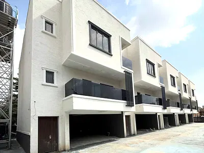 Luxury 5 Bedrooms Terraces Duplex, Inverter, Gym, Basement Parking