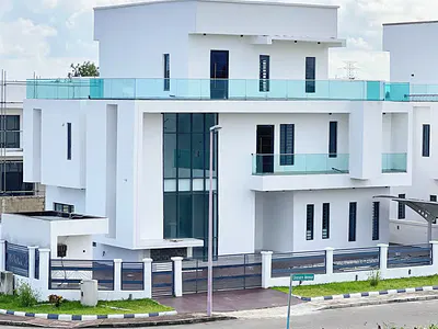 5bedroom Fully Detached Duplex with Pent Floor, Pool, Cinema