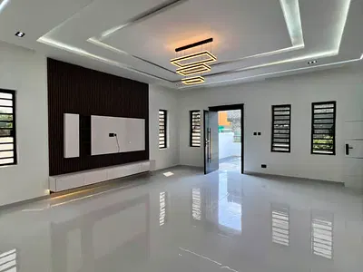 4 Bedroom