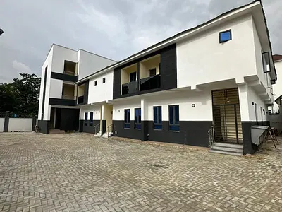 Newly Built 3bedrooms Terraced Duplex + BQ