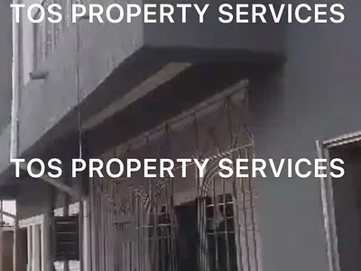 Newly Built 3 Bedroom En-Suite Flat