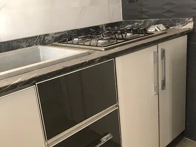 𝗙𝘂𝗹𝗹𝘆 𝗦𝗲𝗿𝘃𝗶𝗰𝗲𝗱 𝗥𝗼𝗼𝗺 𝗮𝗻𝗱 𝗣𝗮𝗿𝗹𝗼𝘂𝗿