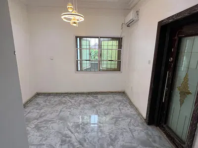 Massive 3 Bedroom Apartment
