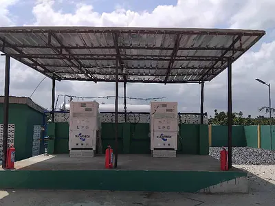LGP Gas Station with Units Depense Pump and Managerial Office