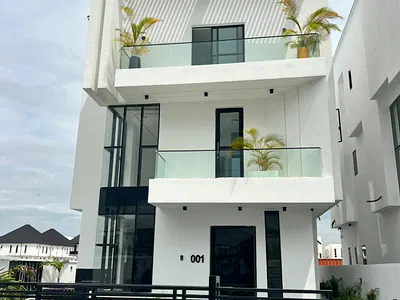 Classy 5 Bed Detached Duplex with Bq&pool in a Secured Estate