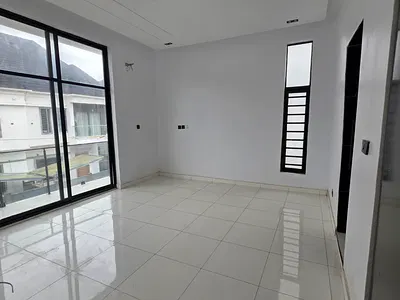 Luxurious 4-Bedrooms Detached Duplex with BQ