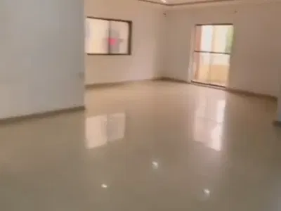For a Lucky Person, Sharp Neat 3 Bedrooms Flat Ist Floor 5.5M