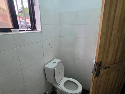 A Room Self Contain Upstairs