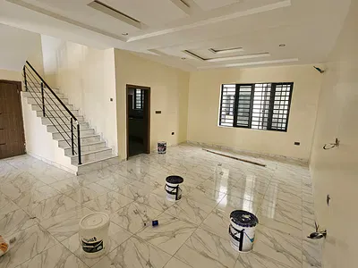 Fully Serviced 3 Bedroom Terrace Duplex