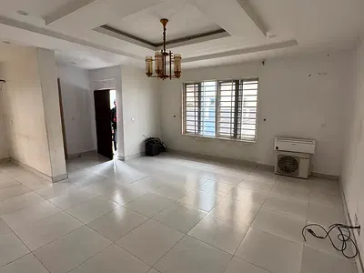 3 Bed Semi Detached Duplex in Chevron Toll Gate, Orchid