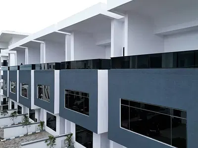4bedroom Smart Townhouse + BQ
