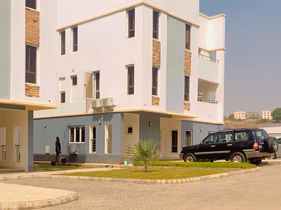 4 Bedroom Detached Duplex