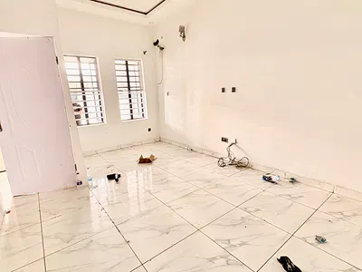 Exquisite Mini Flat with Shared K in a Fully Serviced, Secured Estate