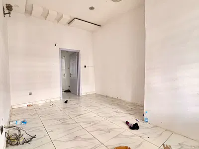 Exquisite Mini Flat with Shared K in a Fully Serviced, Secured Estate