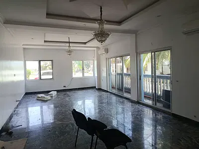 Lovely and Excellent 3bedroom Apartment with a Room BQ