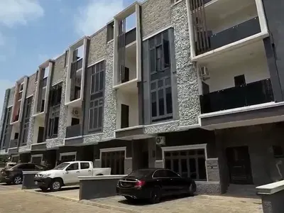 4 Bedroom Terrace Duplex with BQ