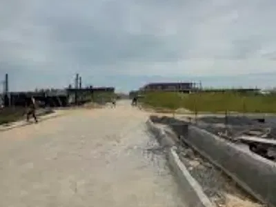 Total Land :21, 592.771 SQM 1, 000 SQM Portion:* ₦1, 000, 000, 000 - *5, 0