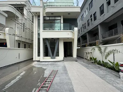 Architectural 5 Bedroom Detached Duplex with Cinema, Rooftop Terrace