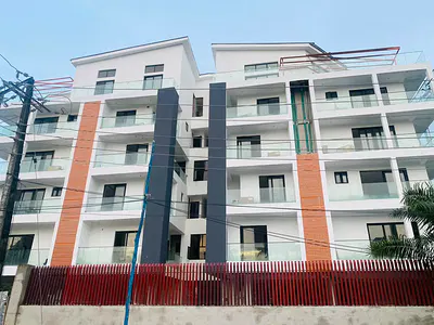 4 Bedroom Maisonette on 2 Floors