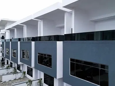 6 Bedroom Detached Duplex+ BQ