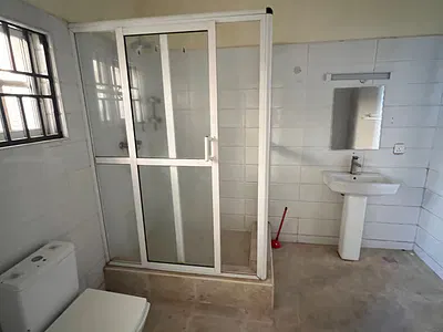 Super-Spacious 3-Bedroom Flat with BQ, Swimming Pool, Rooftop Lounge...