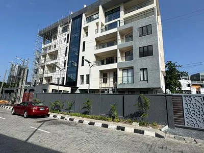 Prime Ikoyi 4 Bedroom Apartment with Pool & Maid's Room