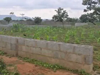 649SQM, Residential, C of O, 2minute to Tarred Road