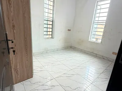 Semi -Masters Bedroom in a Shared Apartment