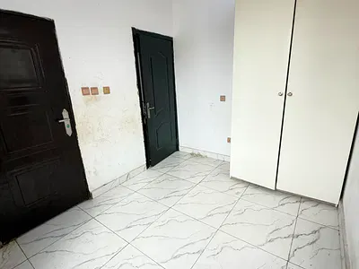 Semi -Masters Bedroom in a Shared Apartment
